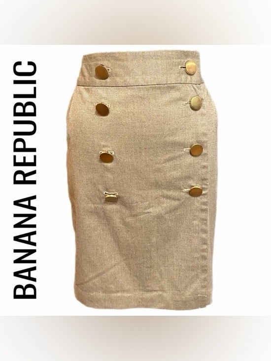 Banana Republic Dresses & Skirts - Banana Republic Beige Pencil Skirt with Gold Button Accents